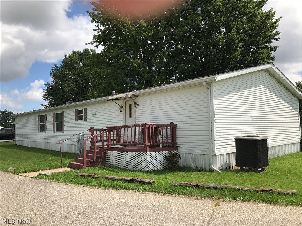 West Ridge Green Mobile Home Park - Residential