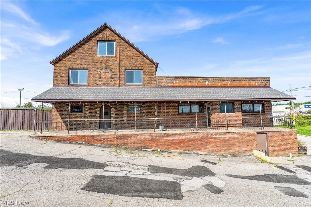 1080 E 260th Street