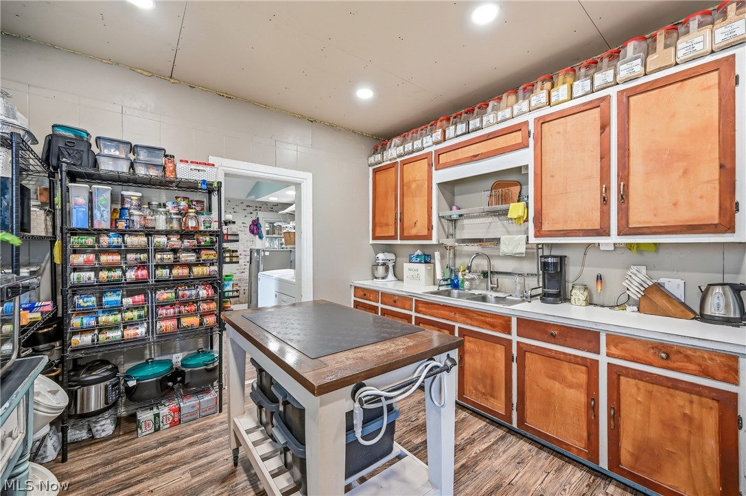 Waterworth 04 - Residential Income