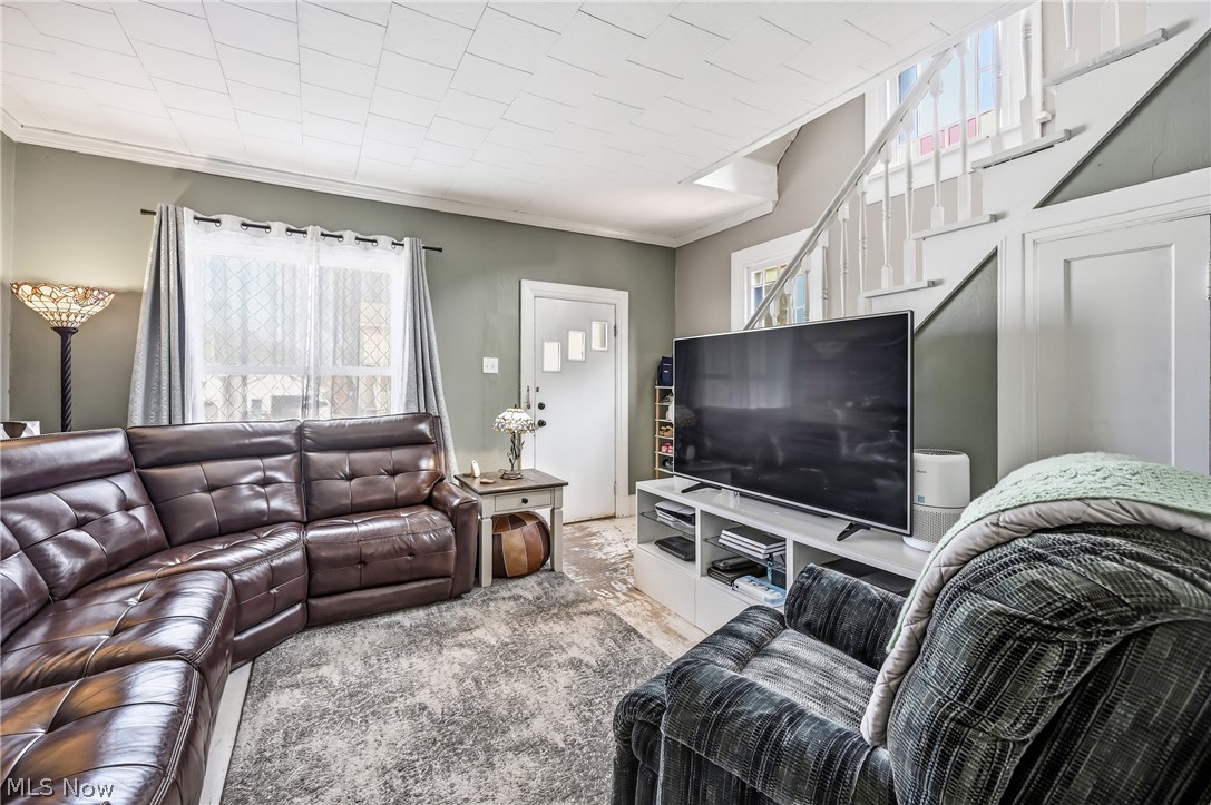 Waterworth 04 - Residential Income