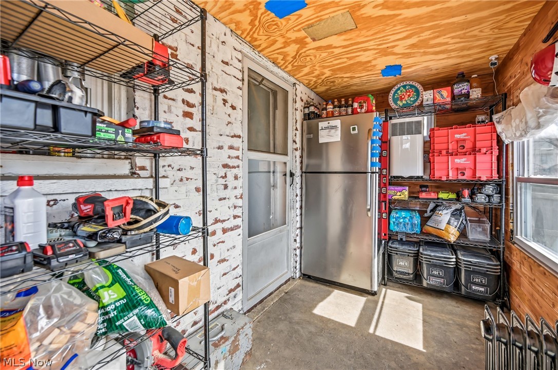 Waterworth 04 - Residential Income