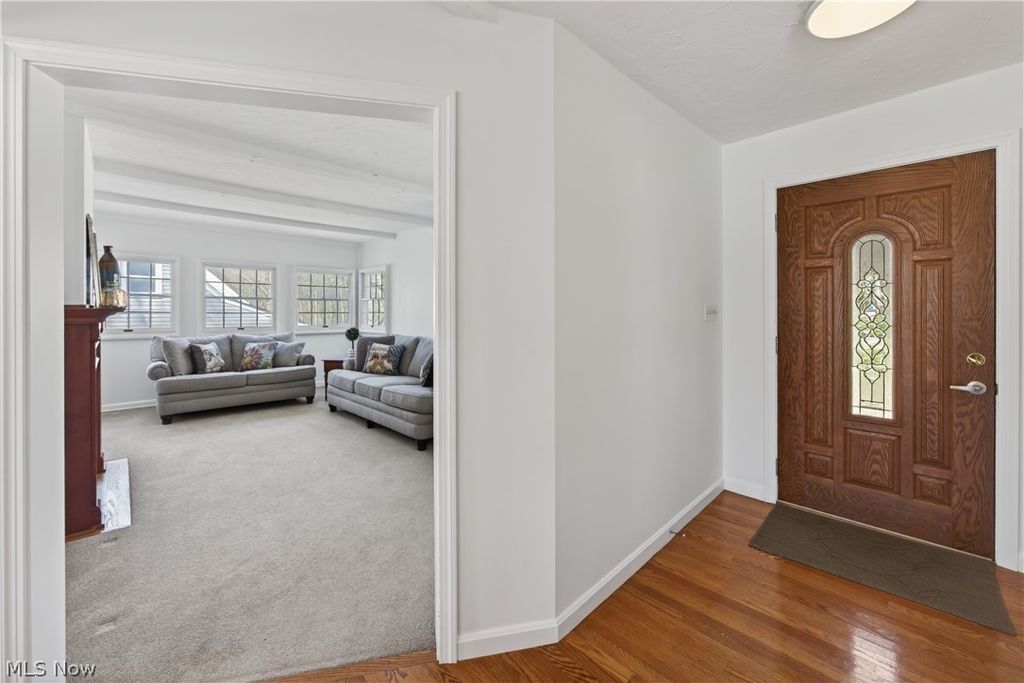 Photo of 8253 Summit Drive, Chagrin Falls, OH 44023 (MLS # 5199403)