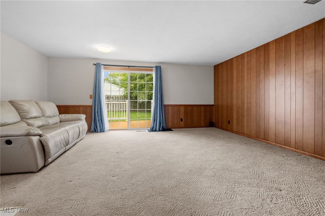 2459 Didrickson Drive, Lorain, Ohio image 14