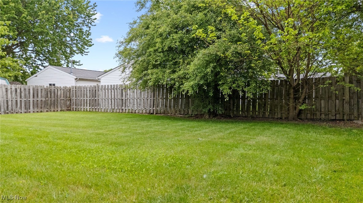 2459 Didrickson Drive, Lorain, Ohio image 28