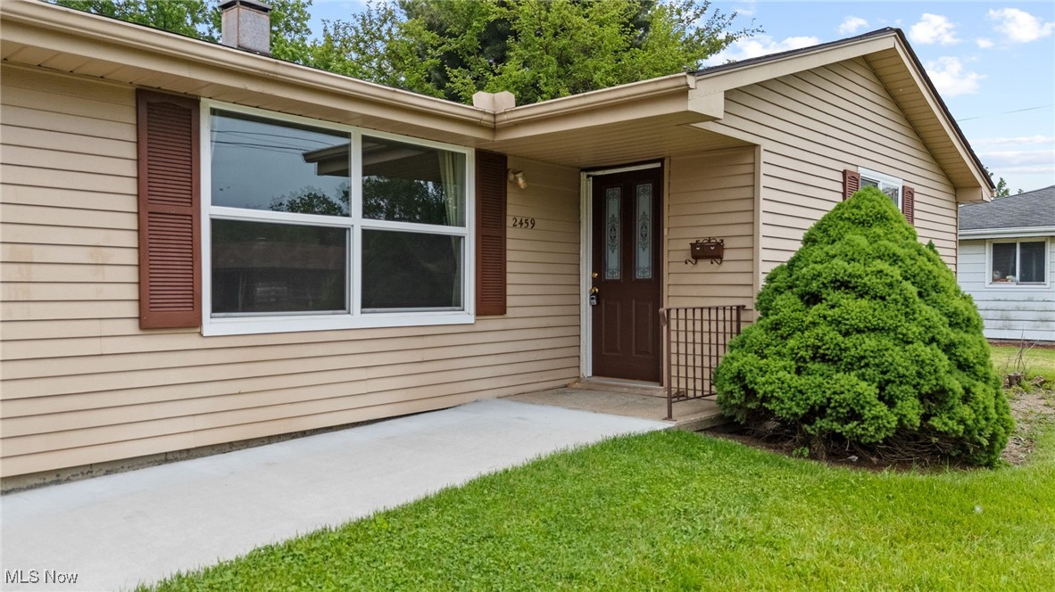 2459 Didrickson Drive, Lorain, Ohio image 2