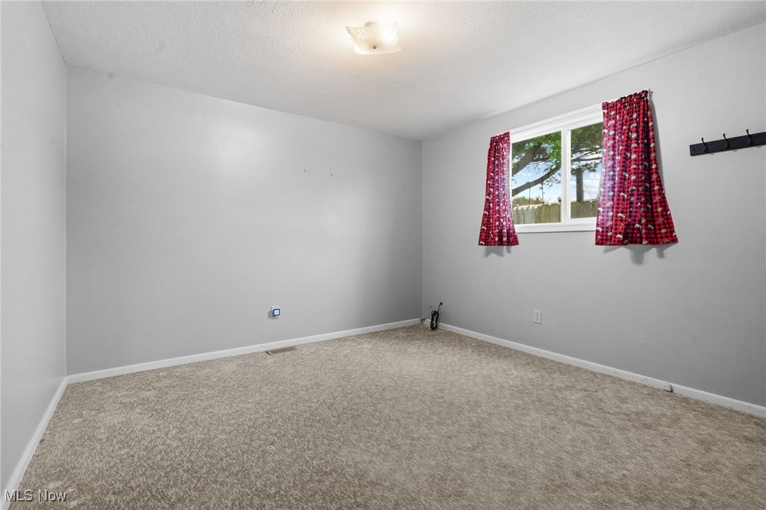 2459 Didrickson Drive, Lorain, Ohio image 24