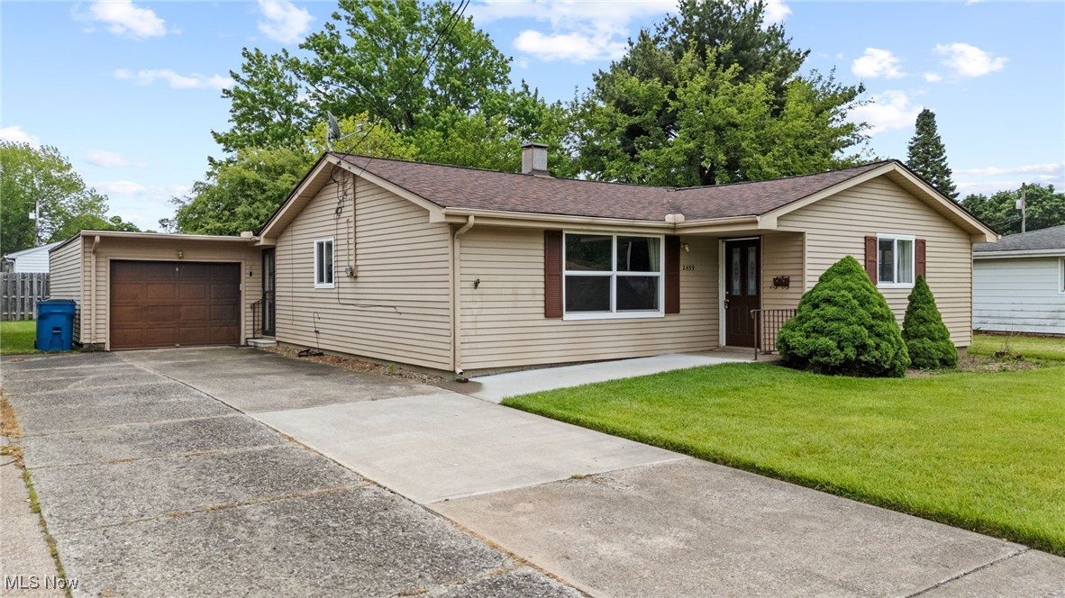 2459 Didrickson Drive, Lorain, Ohio image 3