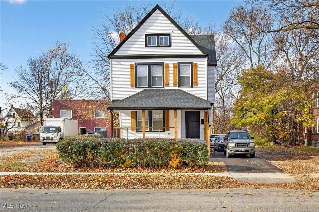 Photo of 2202 E 100th Street, Cleveland, OH 44106 (MLS # 5174527)