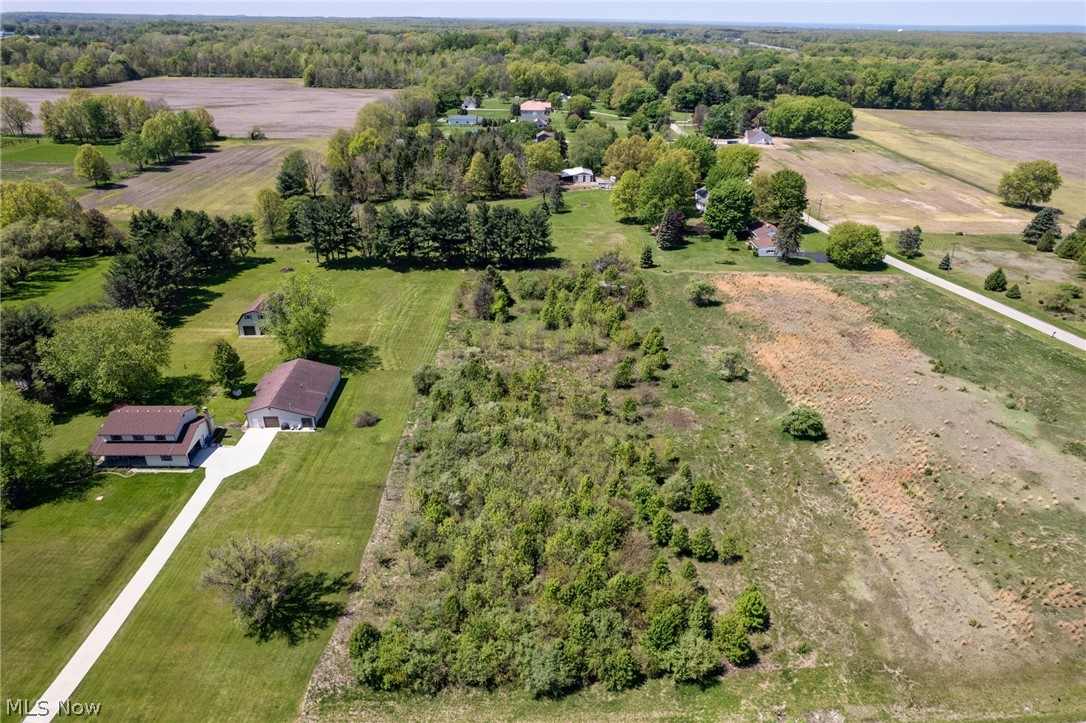 Baumhart Road