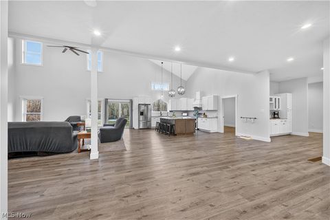 Tiny photo for 2252 Applegrove Street NE, Canton, OH 44721 (MLS # 5191087)