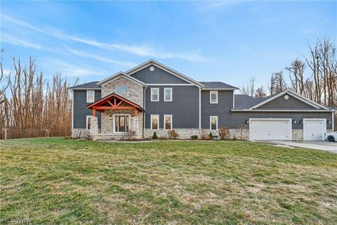 Tiny photo for 2252 Applegrove Street NE, Canton, OH 44721 (MLS # 5191087)