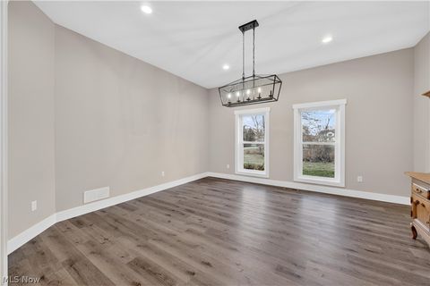 Tiny photo for 2252 Applegrove Street NE, Canton, OH 44721 (MLS # 5191087)