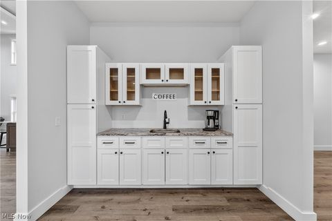 Tiny photo for 2252 Applegrove Street NE, Canton, OH 44721 (MLS # 5191087)