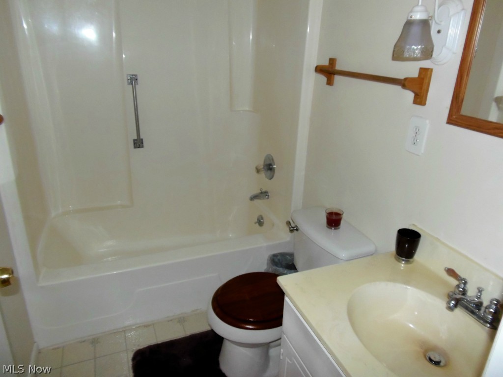 Fairway Villas - Residential