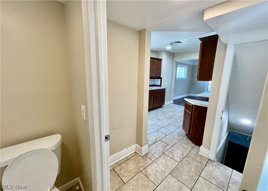 Utopia Beach 04 - Residential