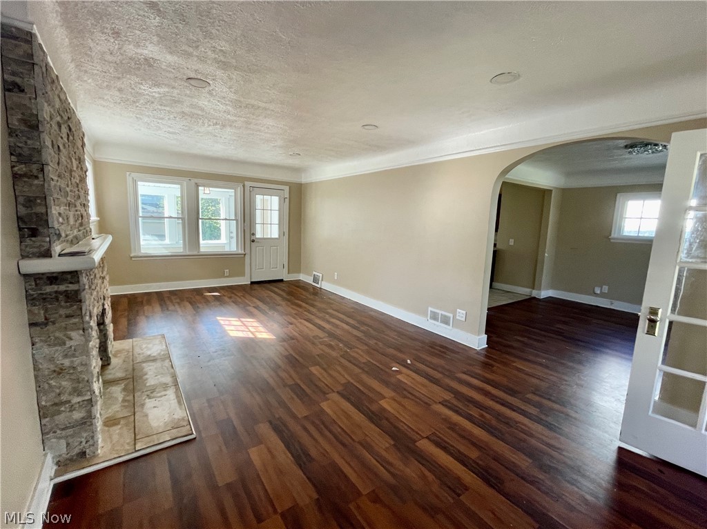 Utopia Beach 04 - Residential