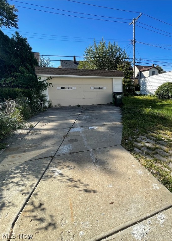 Utopia Beach 04 - Residential