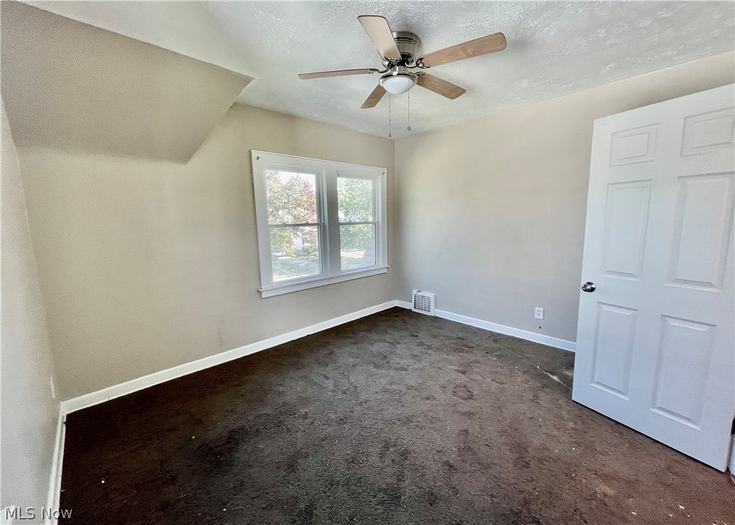 Utopia Beach 04 - Residential