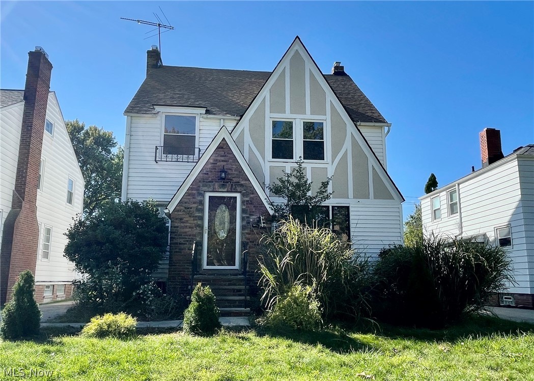 Utopia Beach 04 - Residential