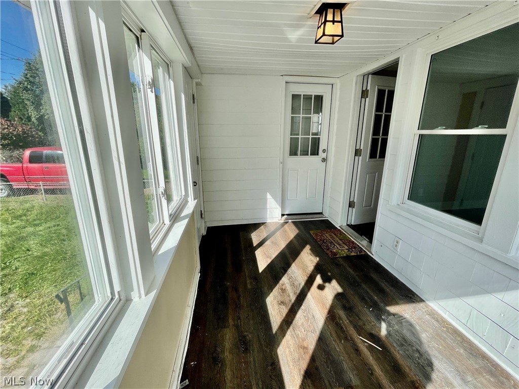 Utopia Beach 04 - Residential