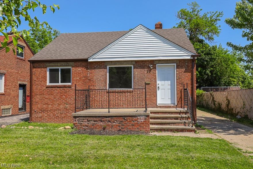This fully renovated house will make a home or rental property! It is completely ready to go! New windows, electrical, plumbing, flooring, paint, kitchen, bathroom, HVAC, and so much more. Don't miss the opportunity to own this one!