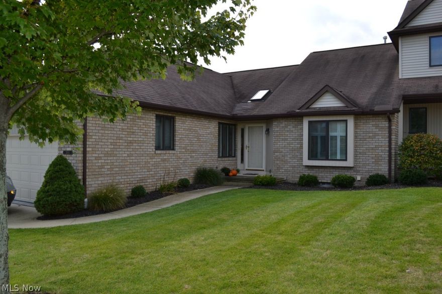 Wow! This is the one you have been waiting for! Fabulous 3 Br, 3 Bath Ranch Condo at prestigious River Chase in Pambi Farm Estates! Built in 2002 & renovated in 2009, this gorgeous end-unit is in pristine condition! 1904 sq ft on the main floor plus a full, walk-out basement with an additional 950 finished sq ft. Fabulous open floor plan includes a vaulted great room w/stone fireplace, gourmet, eat-in kitchen w/granite counter tops, stainless steel appliances & warm hardwood flooring. 1st floor laundry includes the washer & dryer & boasts ceramic tile flooring. Huge Master Suite with two walk-in closets & a fabulous full bath which includes ceramic tile flooring, comfort height vanity w/granite top and a soaking tub. An additional guest room & the renovated main bath complete the first floor. In the walk-out lower level, there is a spacious family room, bedroom #3, a library with built-in shelving & work space and an additional full bath. There is still tons of storage space in the unf