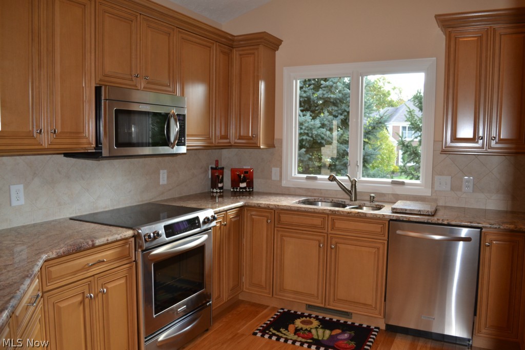 Riverchase Condos - Residential