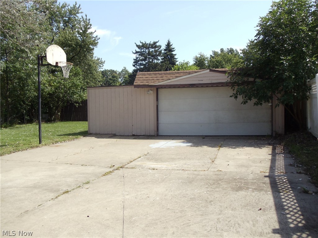 Nfld Square Sub - Residential