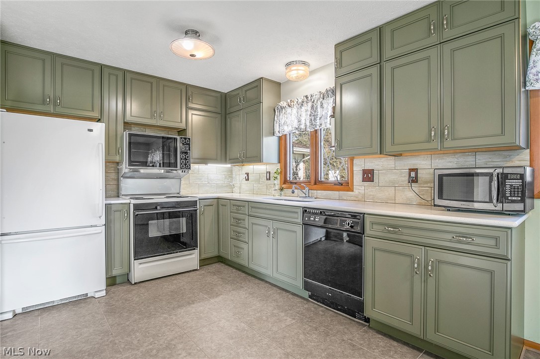 Hunt Club Mdws Sub #1 - Residential