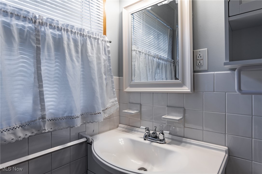 J M Jackson Adn - Residential