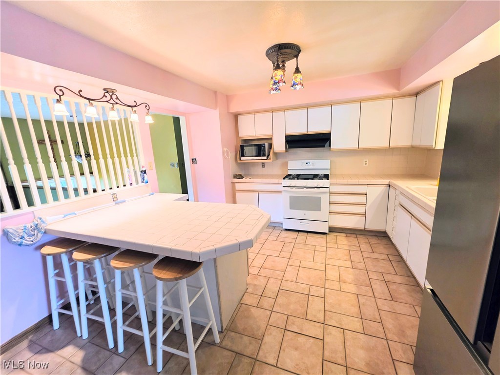 Mustang Acres Adn - Residential