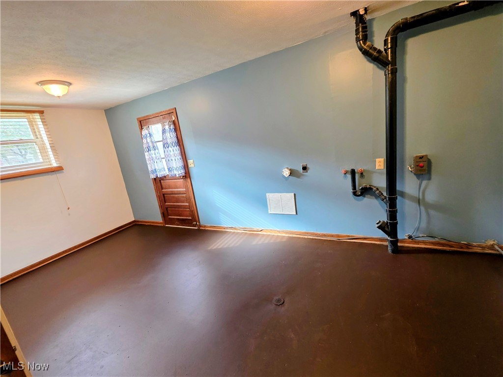 Mustang Acres Adn - Residential