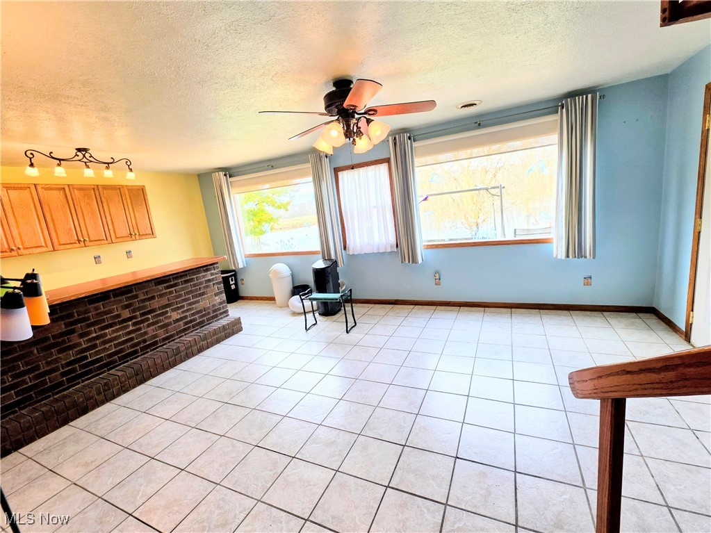 Mustang Acres Adn - Residential