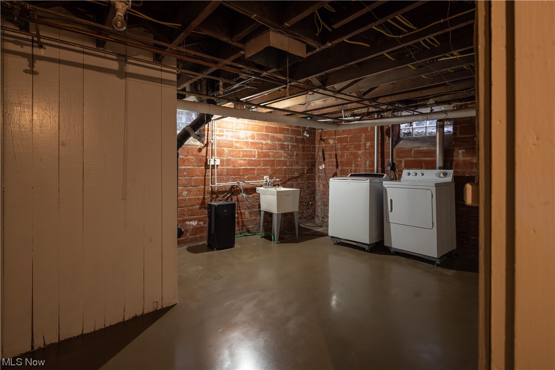 Van Sweringen Cos 16 - Residential