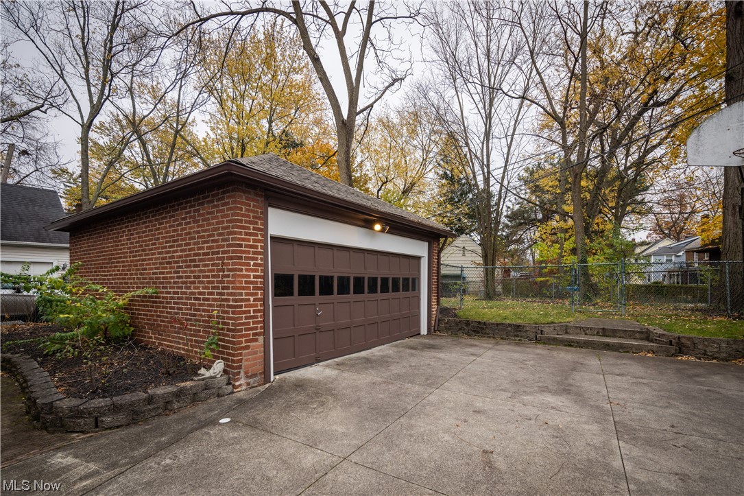 Van Sweringen Cos 16 - Residential