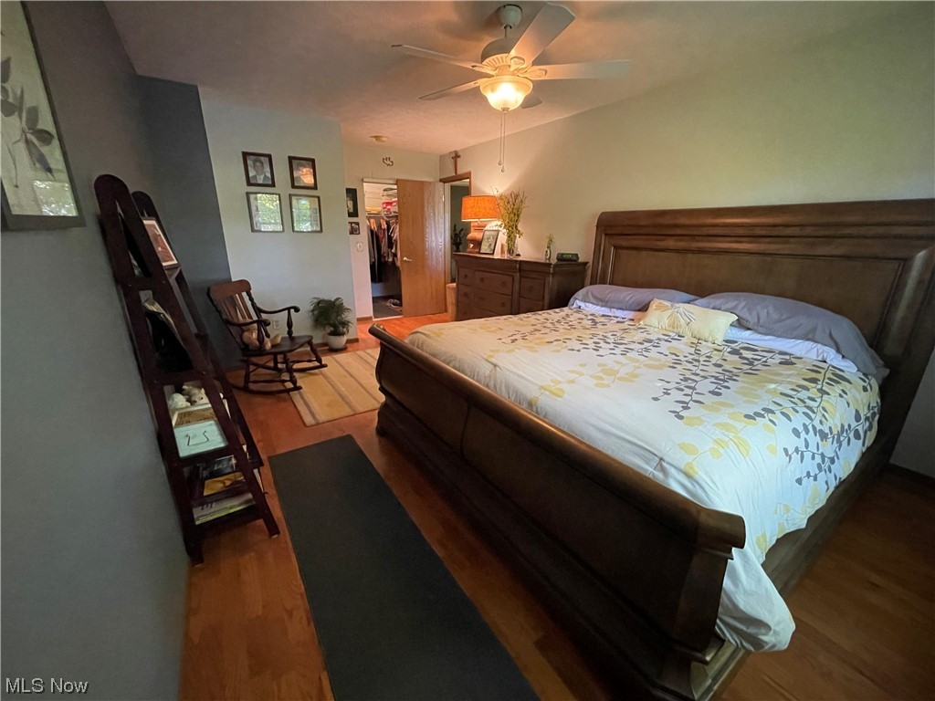 Country Scene Condo - Residential