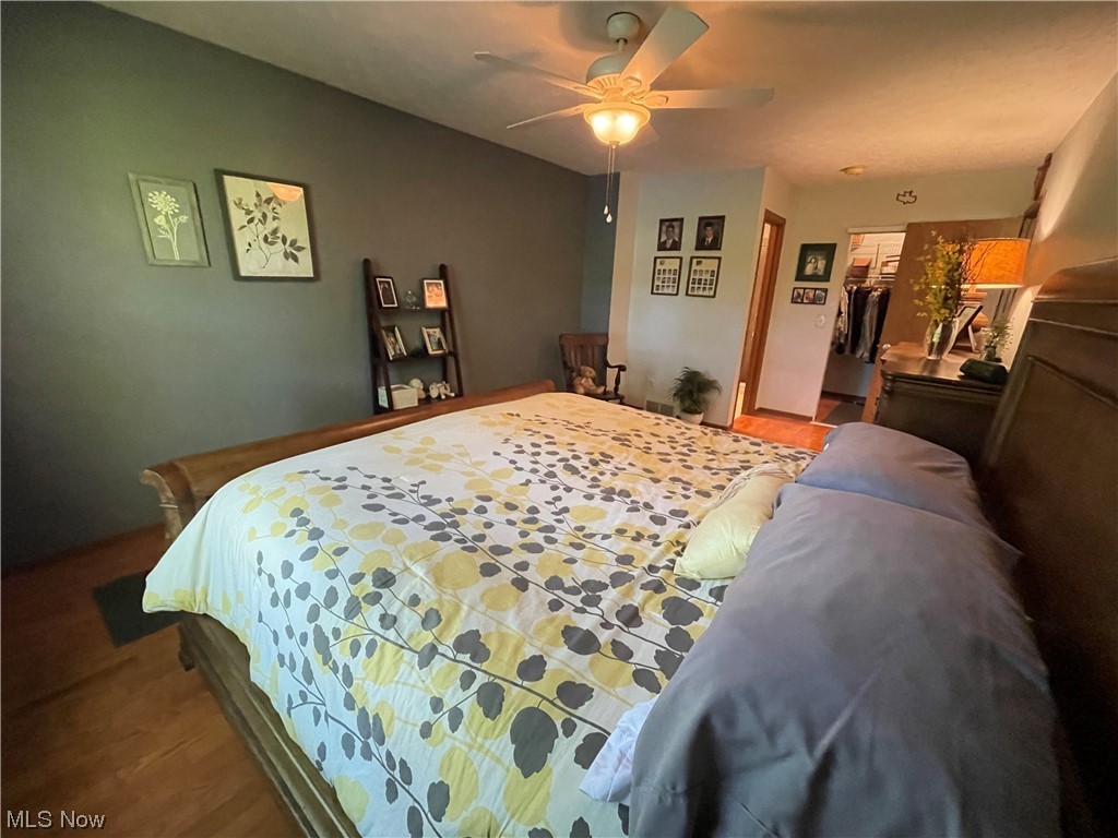 Country Scene Condo - Residential