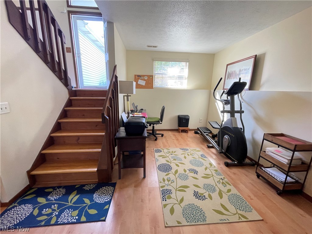 Country Scene Condo - Residential