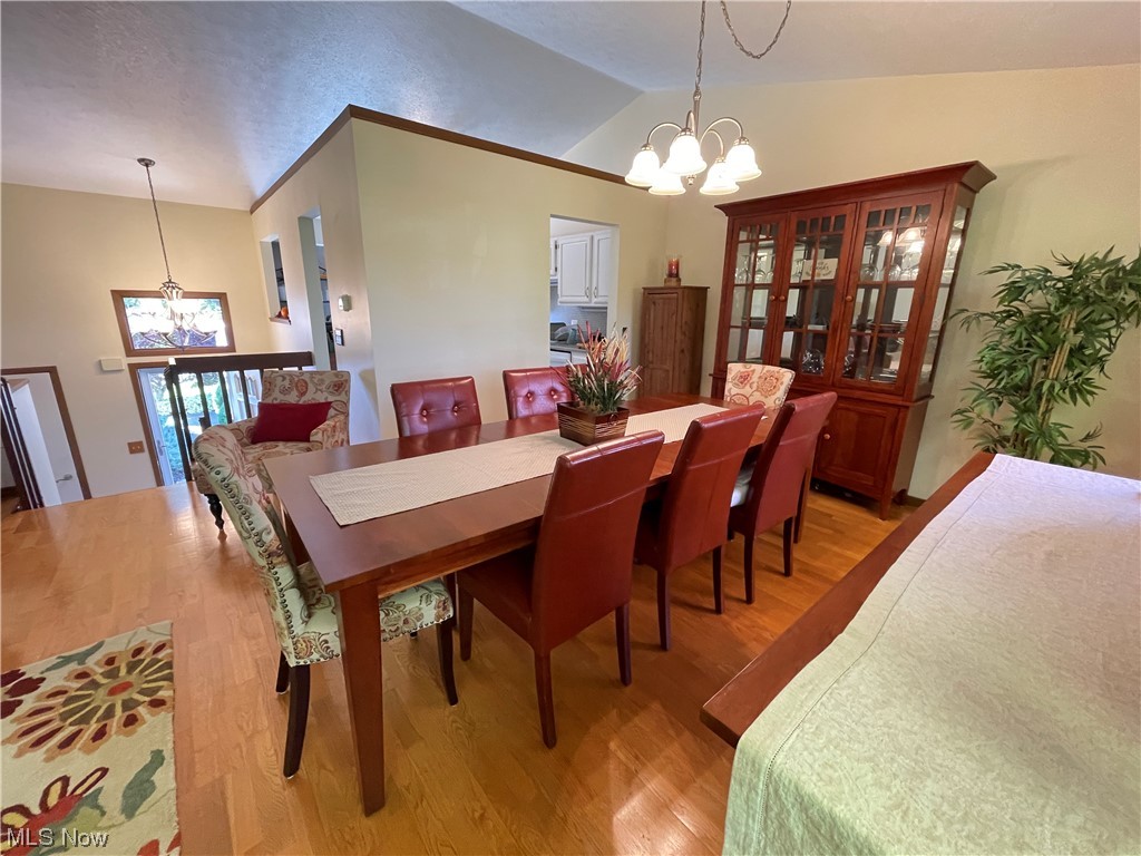 Country Scene Condo - Residential