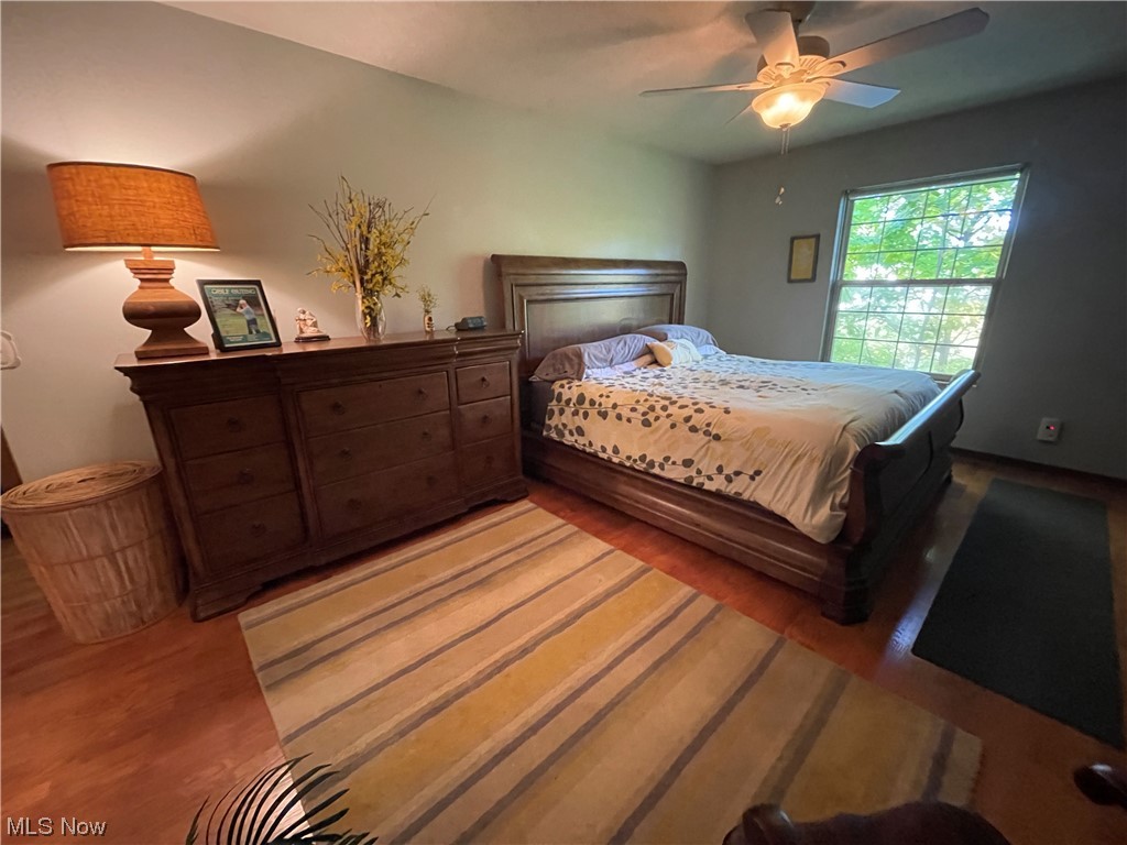 Country Scene Condo - Residential