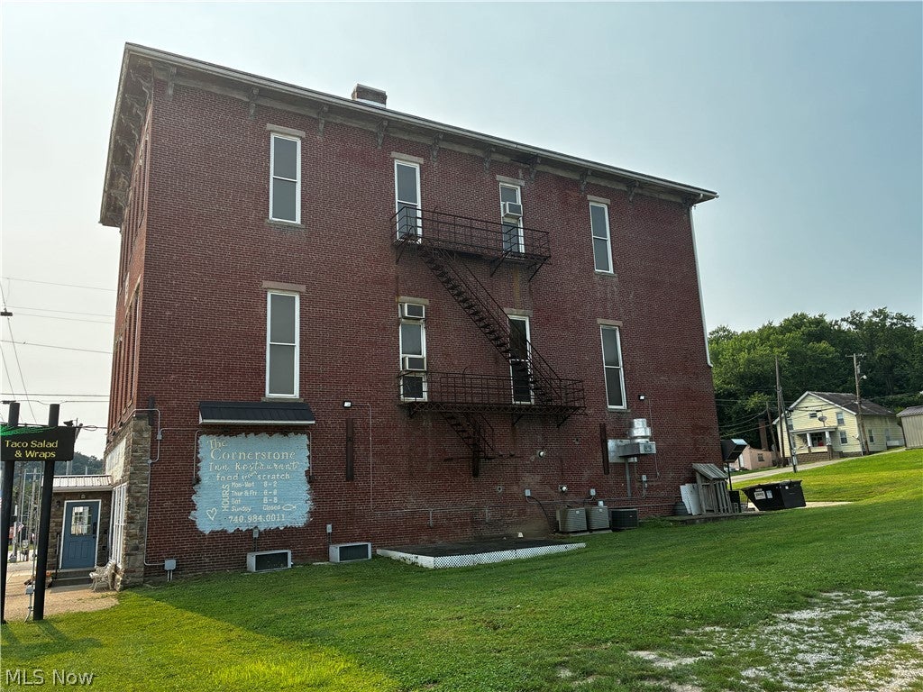201 Fifth St