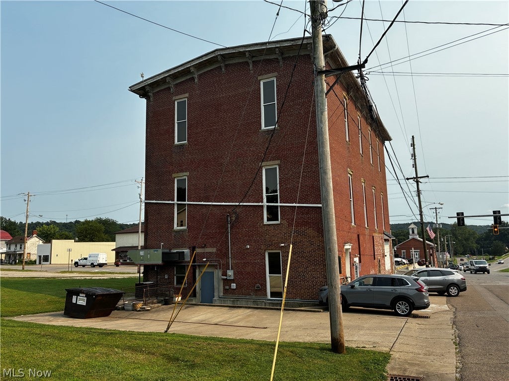 201 Fifth St