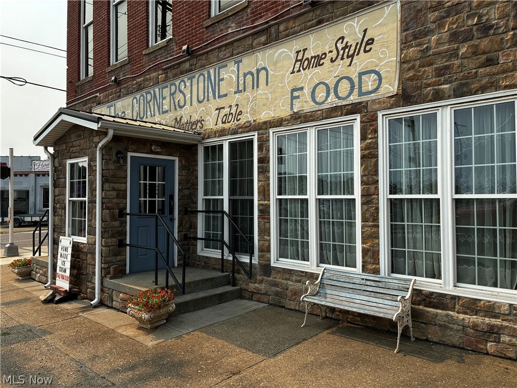 201 Fifth St