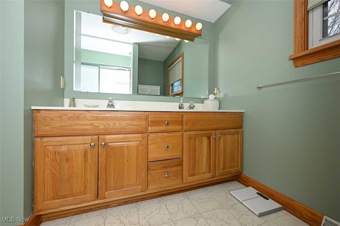 3305 Edington Road, Fairlawn, Ohio image 25