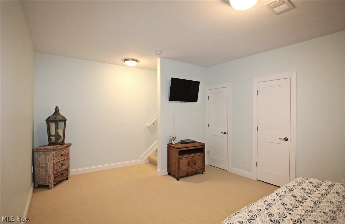 West Hampton at Crocker Park - Residential