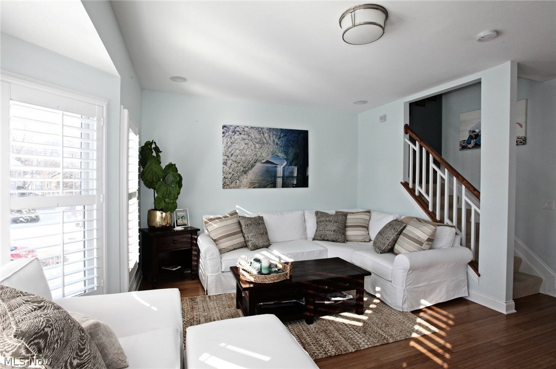 West Hampton at Crocker Park - Residential