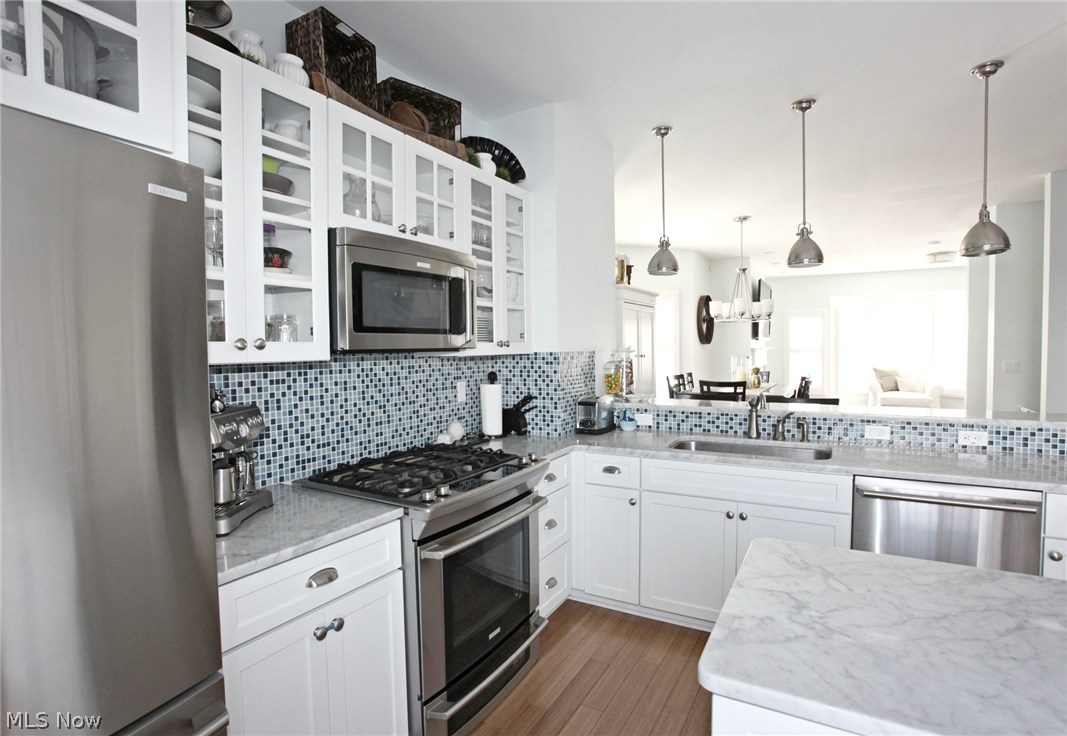 West Hampton at Crocker Park - Residential