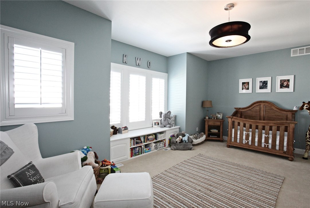 West Hampton at Crocker Park - Residential