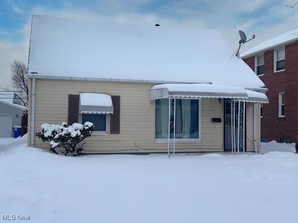 Photo of 4553 W 148th Street, Cleveland, OH 44135 (MLS # 5185028)