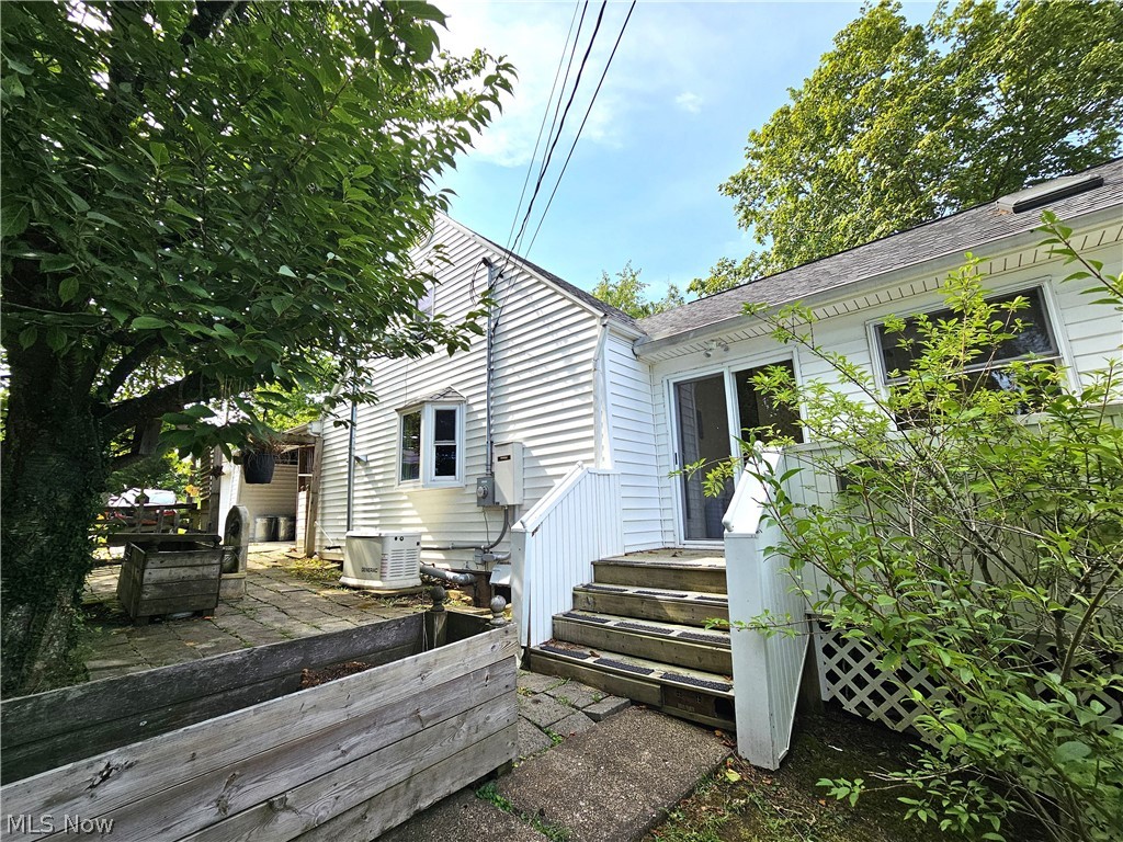 Carrie Morlan 01 & 02 - Residential